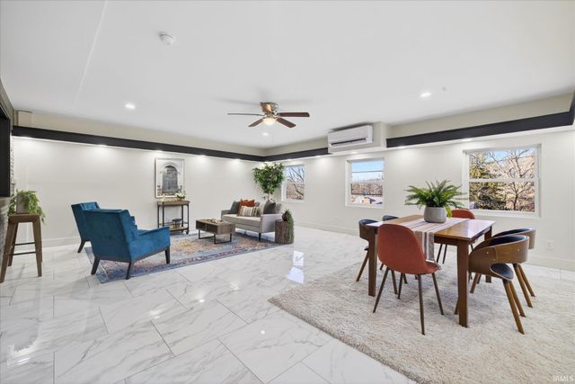 576 N Hartstrait Road, Bloomington, IN 47404