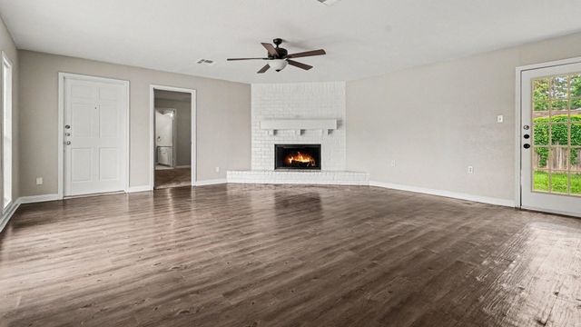 20333 Nightbird Trail, Crosby, TX 77532