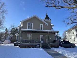 116 N Broad STREET, Elkhorn, WI 53121