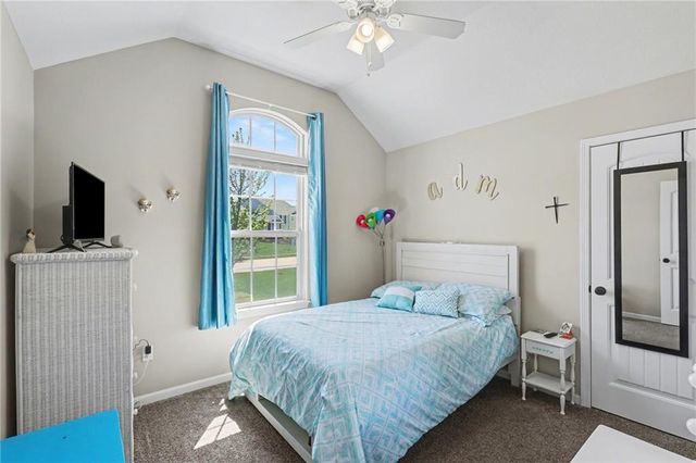 21106 W 190 Terrace, Spring Hill, KS 66083