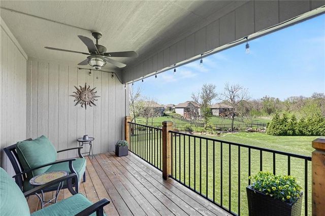 21106 W 190 Terrace, Spring Hill, KS 66083