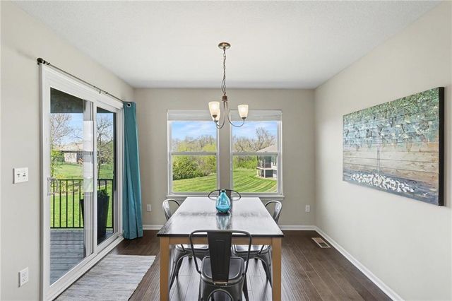 21106 W 190 Terrace, Spring Hill, KS 66083