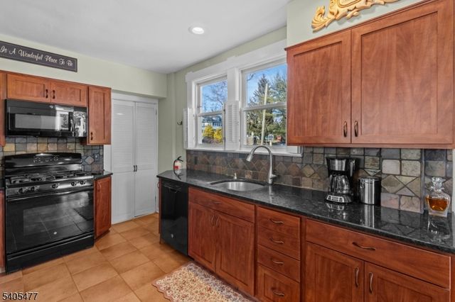 116 Mountain Ave, North Caldwell Boro, NJ 07006