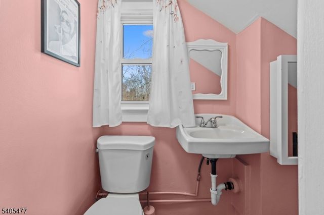 116 Mountain Ave, North Caldwell Boro, NJ 07006