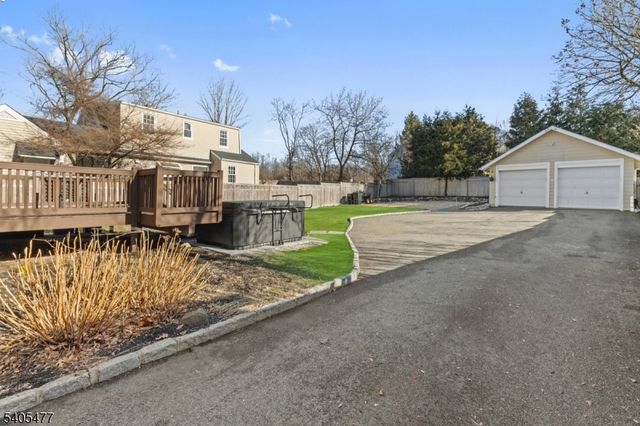 116 Mountain Ave, North Caldwell Boro, NJ 07006