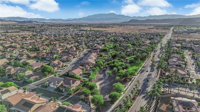 7364 South Brushwood Peak Avenue, Las Vegas, NV 89113