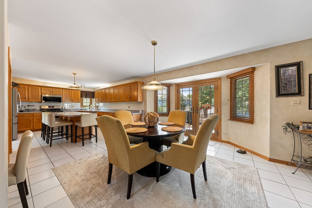 19400 Stonehenge Drive, Mokena, IL 60448 — photo 4