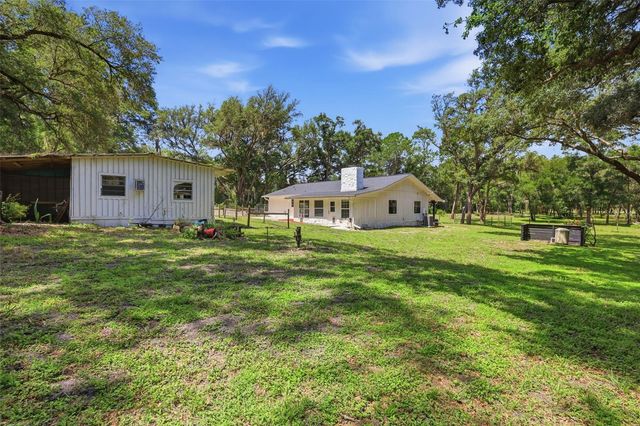 1095 S RIDGEWOOD AVENUE, Deland, FL 32720