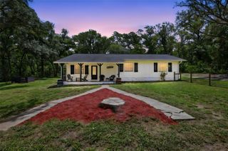 1095 S RIDGEWOOD AVENUE, Deland, FL 32720
