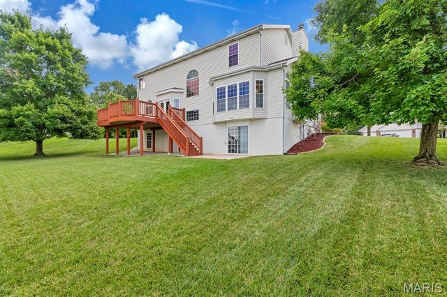 27 Savannah Hill Drive, St Peters, MO 63376