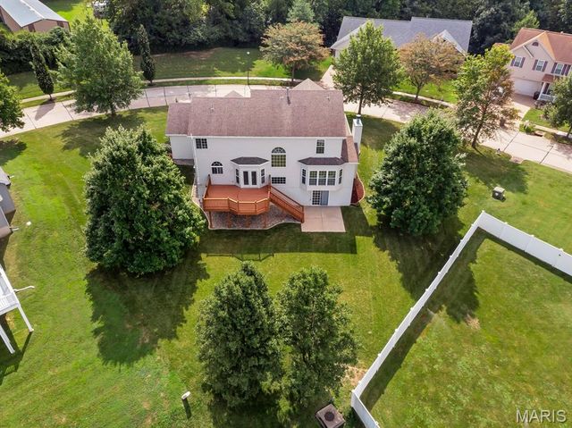 27 Savannah Hill Drive, St Peters, MO 63376