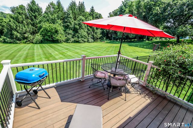 15 Country Farm Lane, New Milford, CT 06776