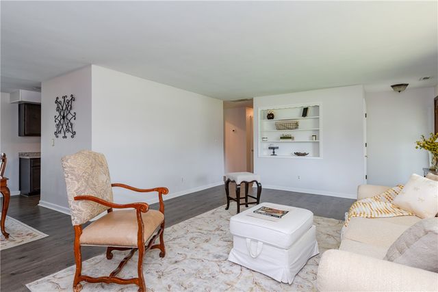 77 Lammers Avenue, Washington Twp, OH 45459