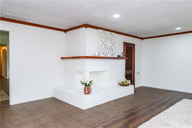 77 Lammers Avenue, Washington Twp, OH 45459