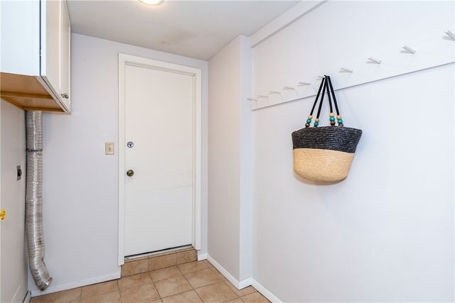 77 Lammers Avenue, Washington Twp, OH 45459