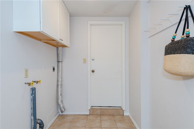 77 Lammers Avenue, Washington Twp, OH 45459