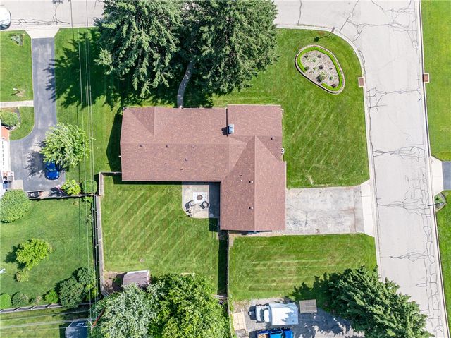 77 Lammers Avenue, Washington Twp, OH 45459