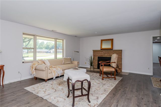 77 Lammers Avenue, Washington Twp, OH 45459