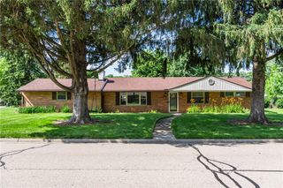 77 Lammers Avenue, Washington Twp, OH 45459