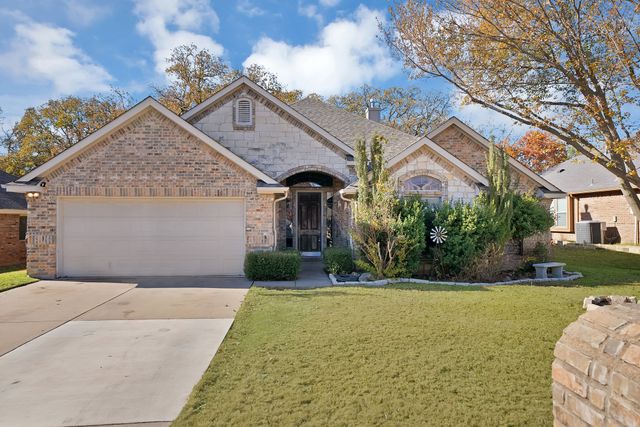 305 Charlie Way, Weatherford, TX 76087