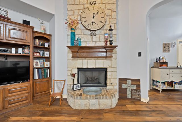 305 Charlie Way, Weatherford, TX 76087