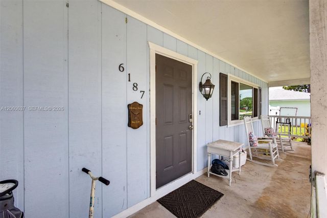 6187 Kendrick St, Jupiter, FL 33458
