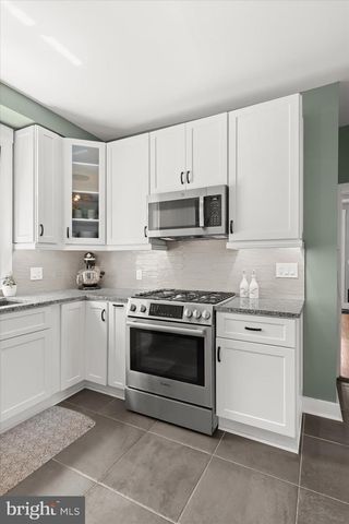 7621 MELLOR AVE, Sykesville, MD 21784