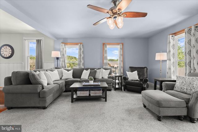 7621 MELLOR AVE, Sykesville, MD 21784