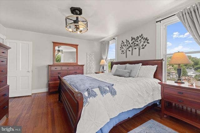 7621 MELLOR AVE, Sykesville, MD 21784