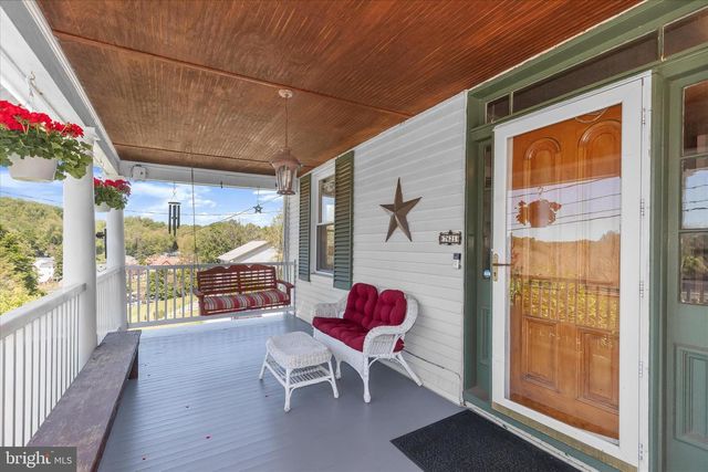 7621 MELLOR AVE, Sykesville, MD 21784