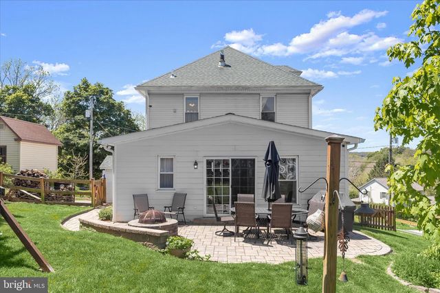 7621 MELLOR AVE, Sykesville, MD 21784