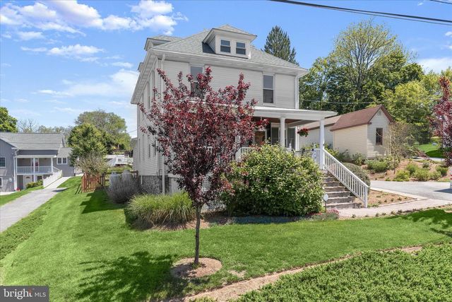 7621 MELLOR AVE, Sykesville, MD 21784