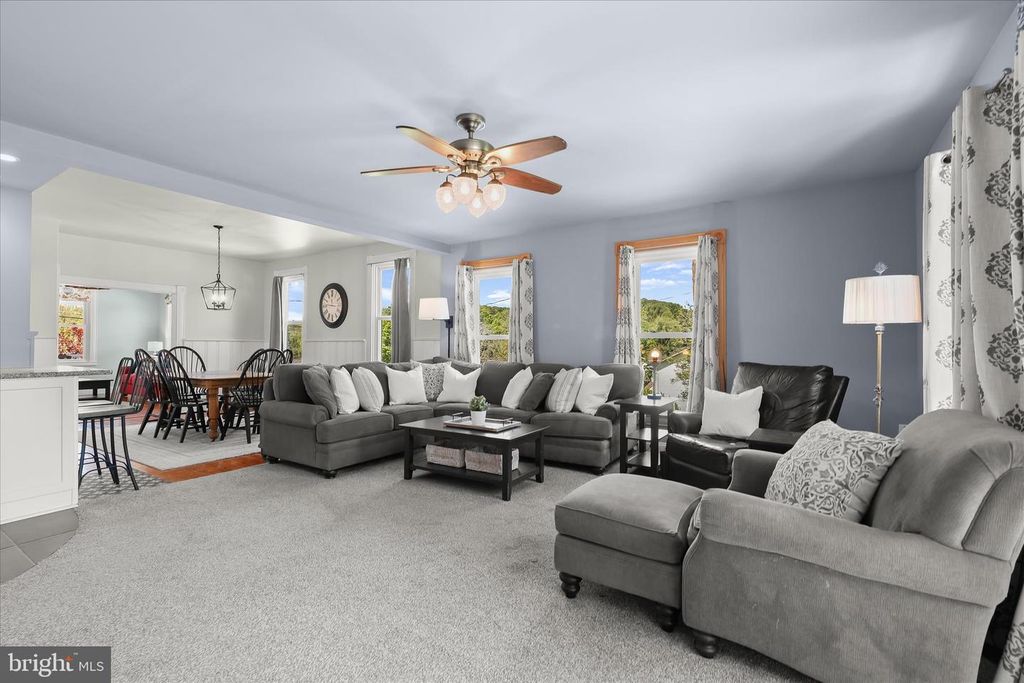 Image 16 of property listing at 7621 MELLOR AVE, Sykesville, MD 21784