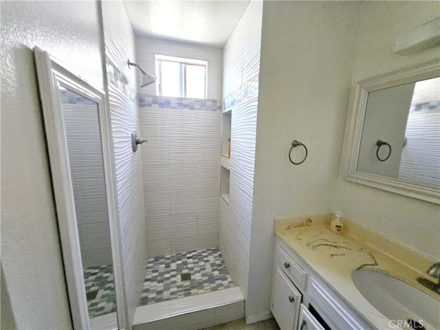 421 E E Stetson Avenue, Hemet, CA 92543