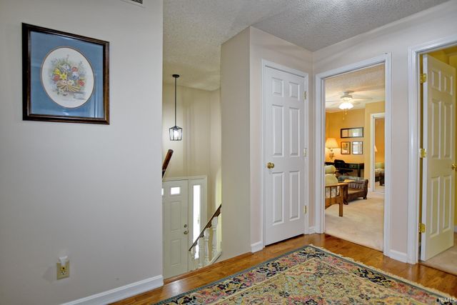 9908 Fischer Road, Evansville, IN 47720