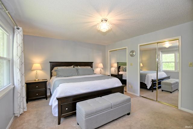9908 Fischer Road, Evansville, IN 47720
