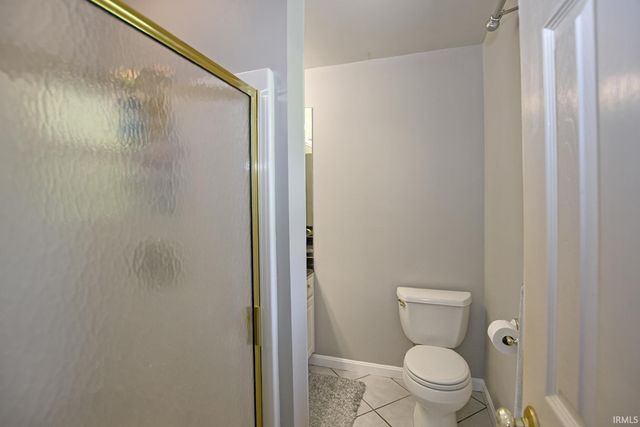 9908 Fischer Road, Evansville, IN 47720