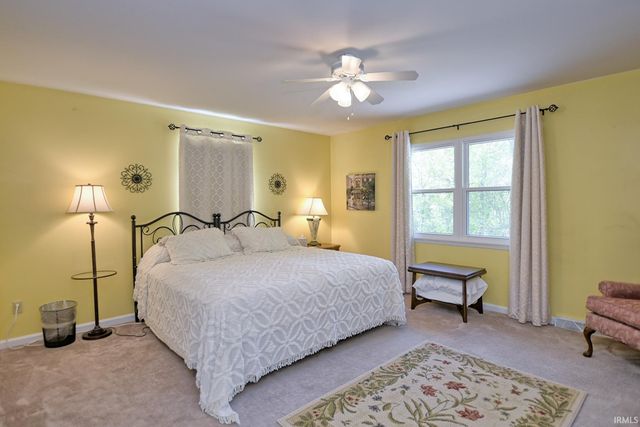 9908 Fischer Road, Evansville, IN 47720