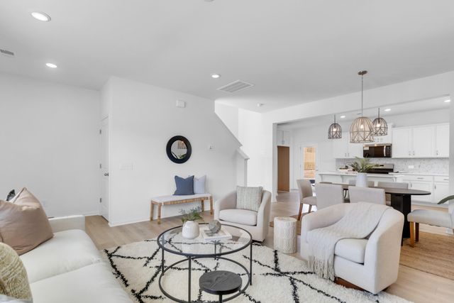 1019 Mourning Warbler Way Cc3-17-9, Ravenel, SC 29470