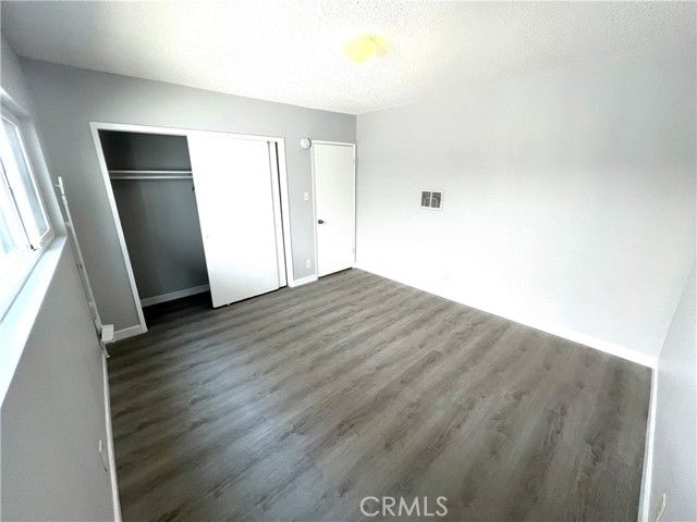 620 W 82nd Street 3, Los Angeles, CA 90044