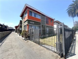 620 W 82nd Street 3, Los Angeles, CA 90044