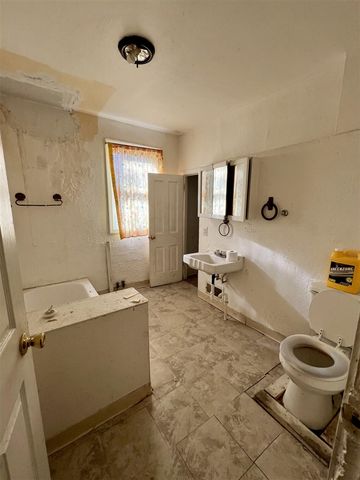 309 High Street, Benton Harbor, MI 49022