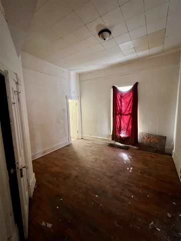 309 High Street, Benton Harbor, MI 49022