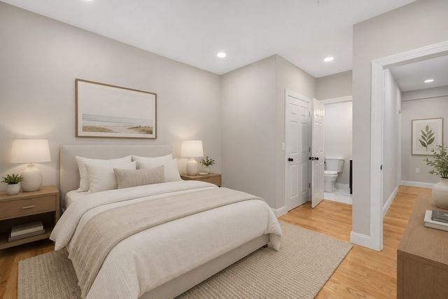 5 Colfall St, Seekonk, MA 02771