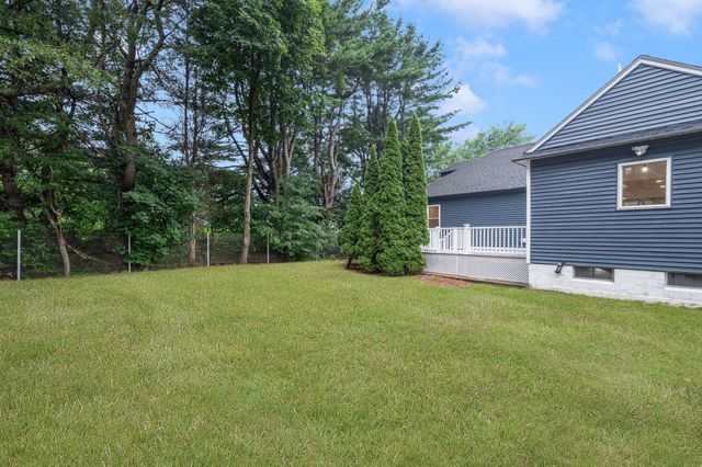 5 Colfall St, Seekonk, MA 02771