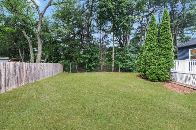 5 Colfall St, Seekonk, MA 02771