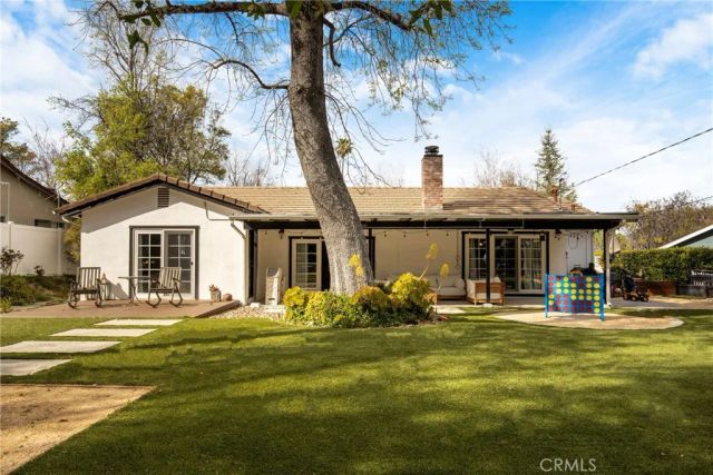 23936 Nomar, Woodland Hills, CA 91367