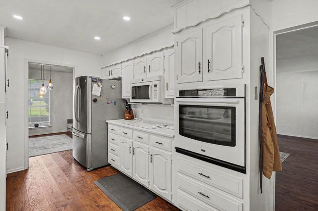 4858 Winesanker Way, Fort Worth, TX 76133