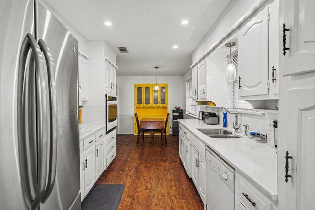 4858 Winesanker Way, Fort Worth, TX 76133