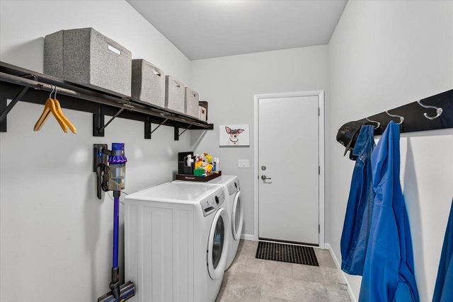 8015 Laufenberg Boulevard, Cross Plains, WI 53528